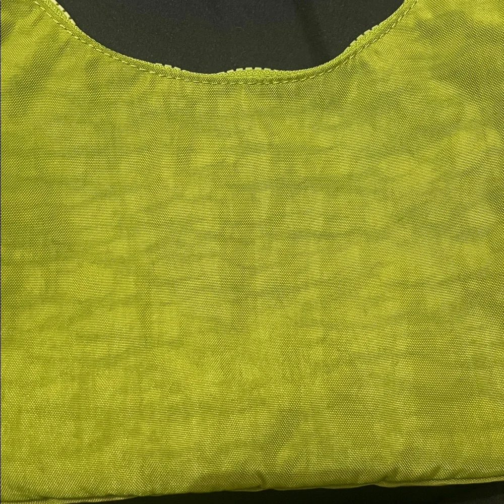 Baggu Mini Nylon Shoulder Bag - Green Juice - Picture 2 of 6
